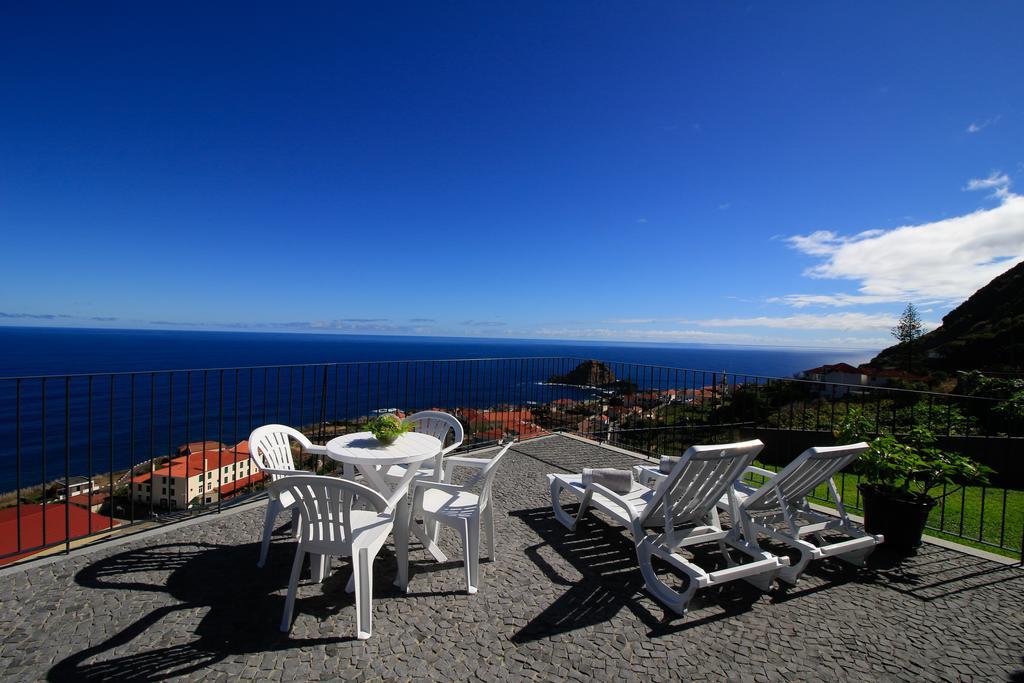 Casa Das Escaleiras Vila Porto Moniz Exterior foto